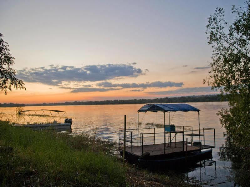 Protea Hotel By Marriott Zambezi River Lodge Katima Mulilo Zewnętrze zdjęcie